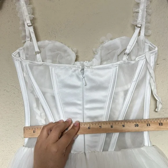 Nathalie House of CB White Wedding Dress - Picture 8 of 16